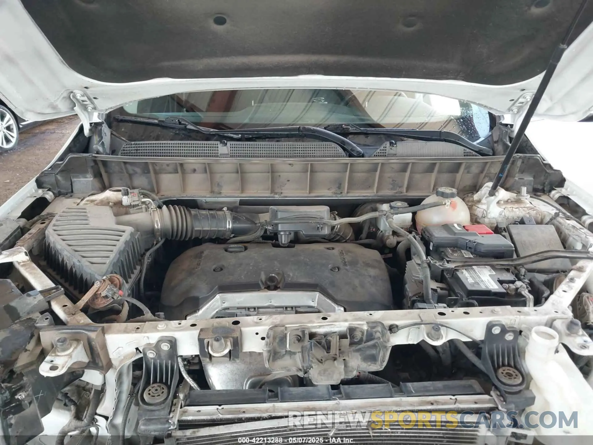 10 Photograph of a damaged car 1GKKNKLA6KZ240134 GMC ACADIA 2019