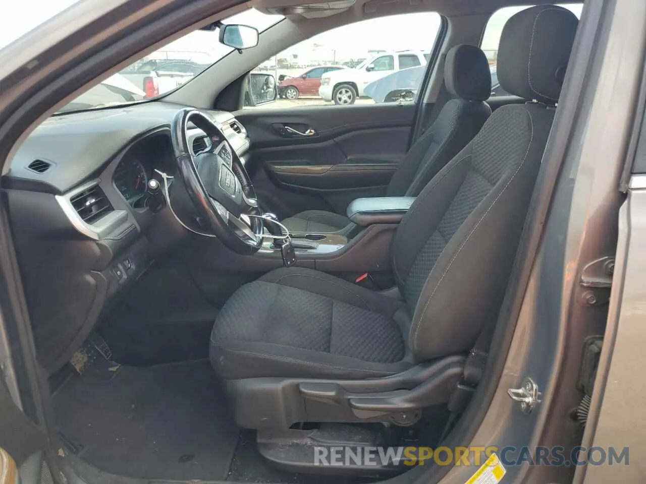 7 Photograph of a damaged car 1GKKNKLA7KZ163323 GMC ACADIA 2019