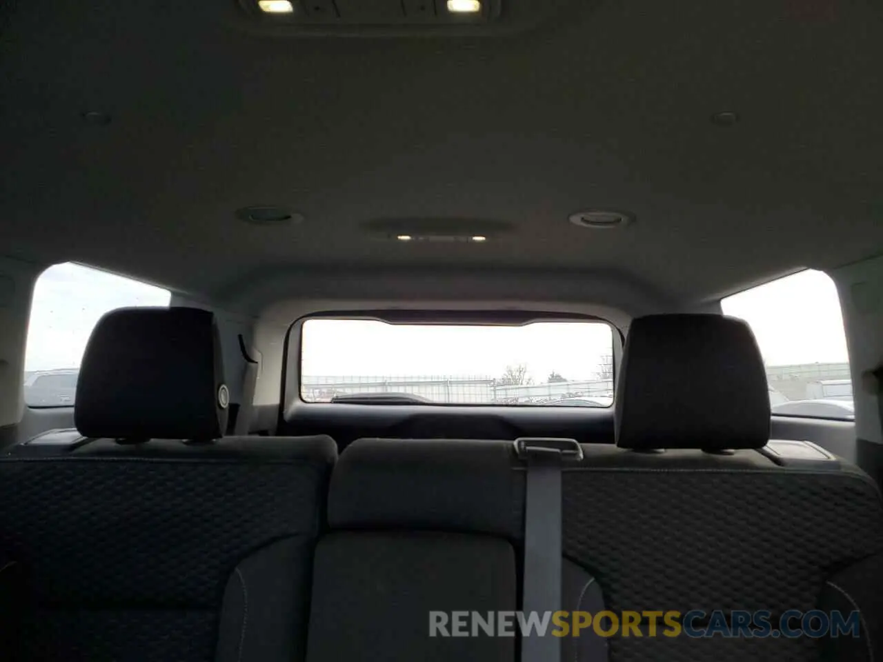 10 Photograph of a damaged car 1GKKNKLA7KZ240157 GMC ACADIA 2019