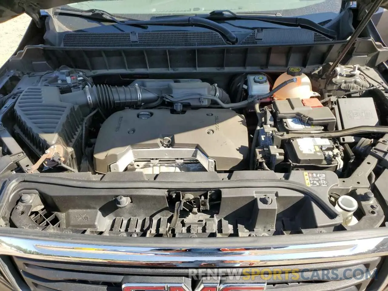 13 Photograph of a damaged car 1GKKNKLA8KZ101882 GMC ACADIA 2019