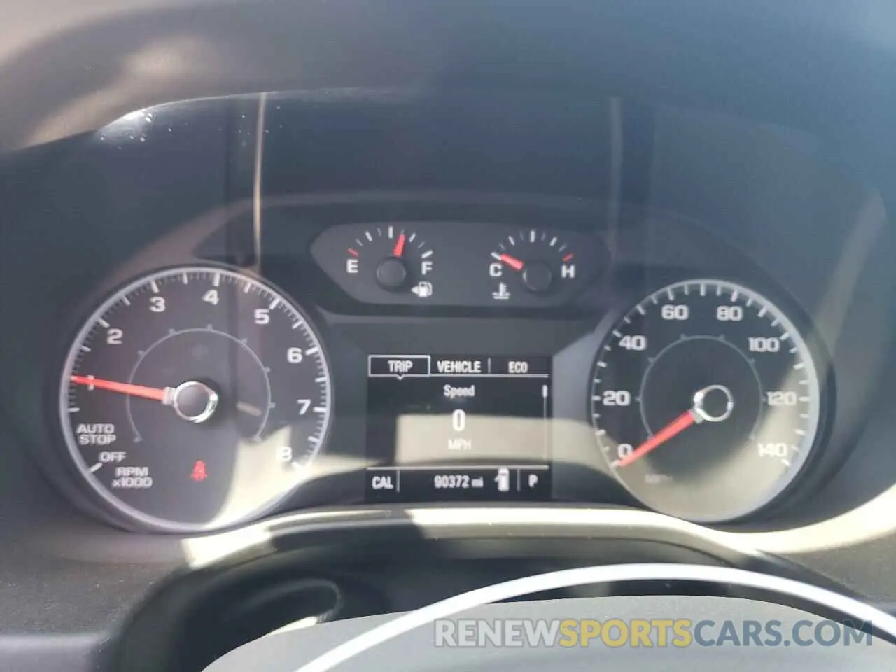 9 Photograph of a damaged car 1GKKNKLA8KZ101882 GMC ACADIA 2019