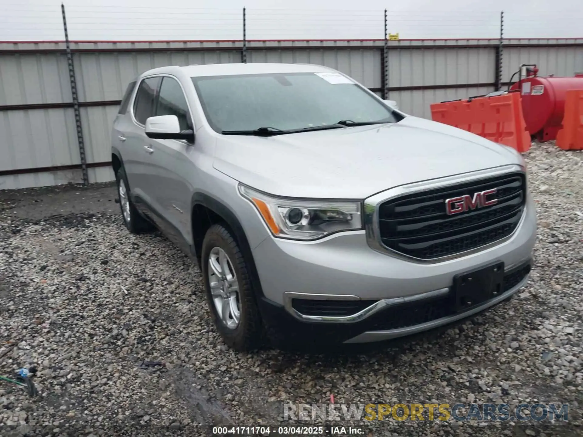 1 Photograph of a damaged car 1GKKNKLA9KZ105777 GMC ACADIA 2019