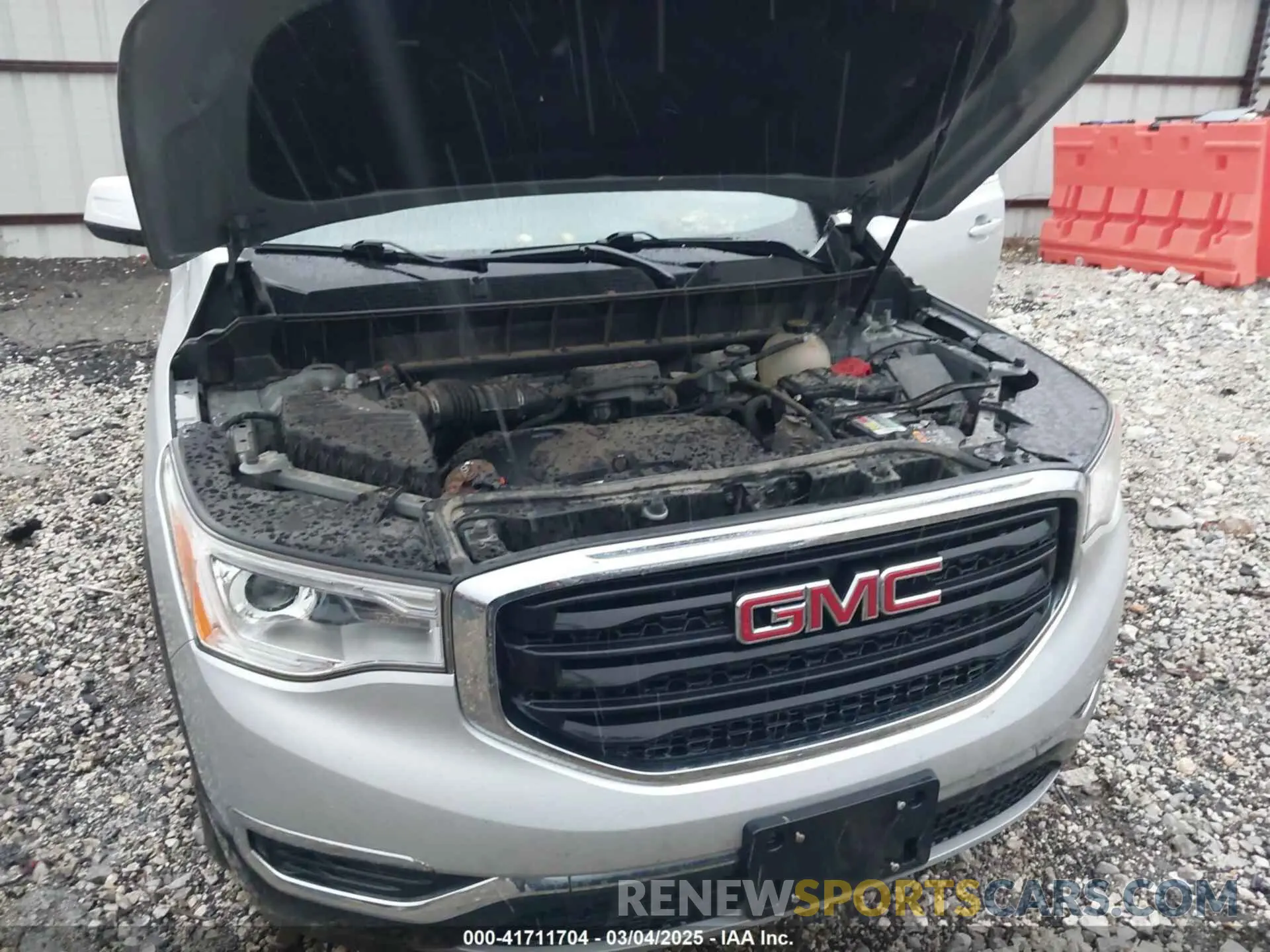 10 Photograph of a damaged car 1GKKNKLA9KZ105777 GMC ACADIA 2019
