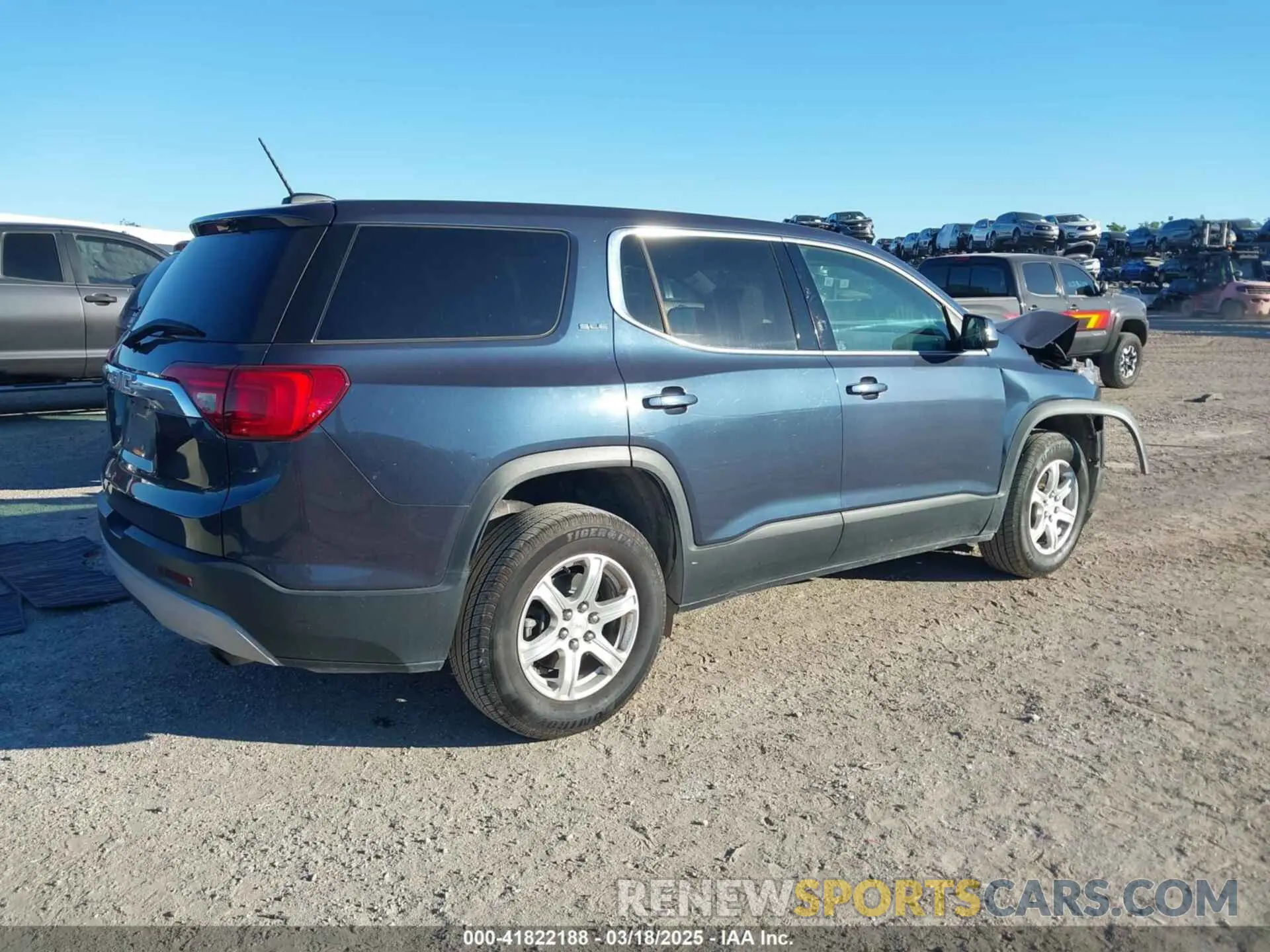 4 Photograph of a damaged car 1GKKNKLA9KZ106220 GMC ACADIA 2019