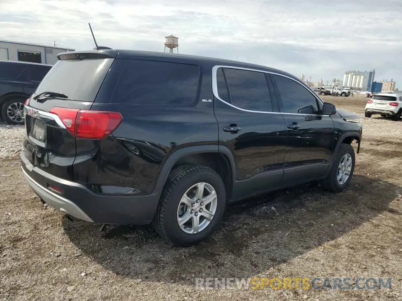 3 Photograph of a damaged car 1GKKNKLA9KZ156017 GMC ACADIA 2019