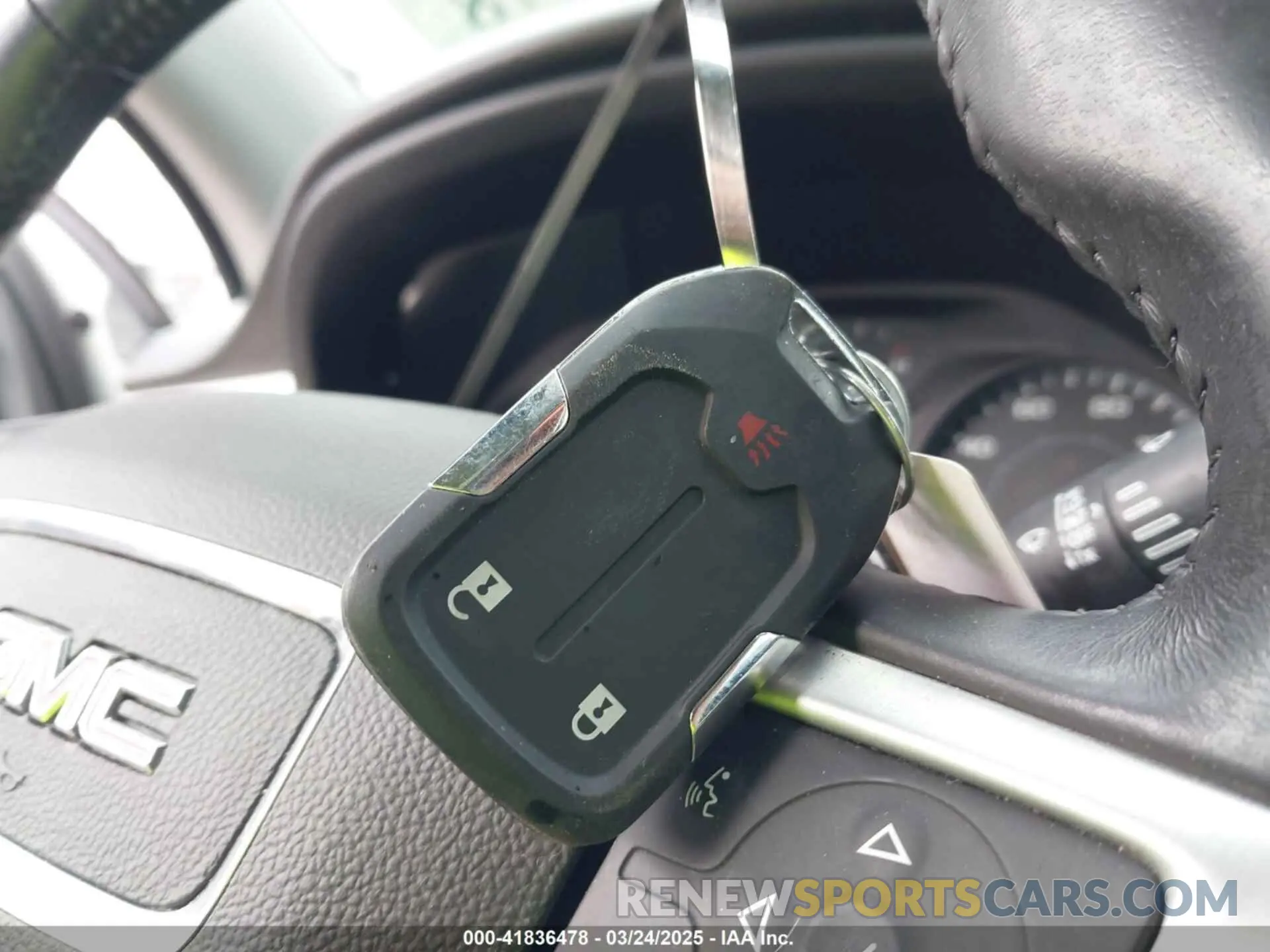 11 Photograph of a damaged car 1GKKNKLA9KZ233226 GMC ACADIA 2019