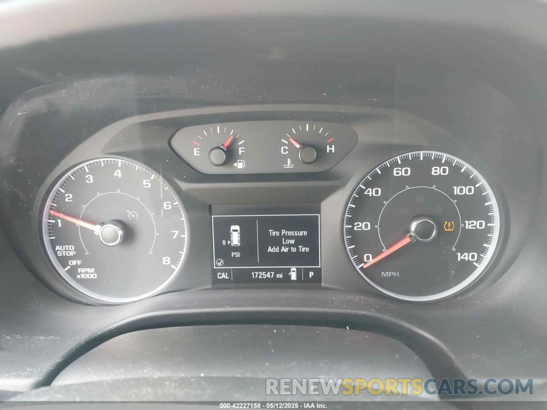 7 Photograph of a damaged car 1GKKNKLA9KZ298626 GMC ACADIA 2019