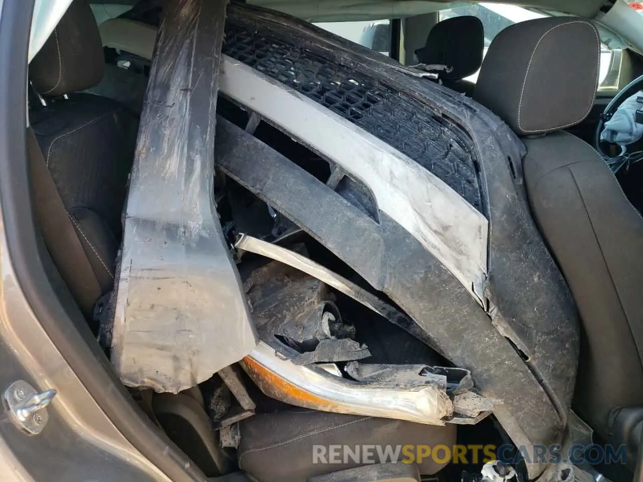 13 Photograph of a damaged car 1GKKNKLAXKZ157824 GMC ACADIA 2019