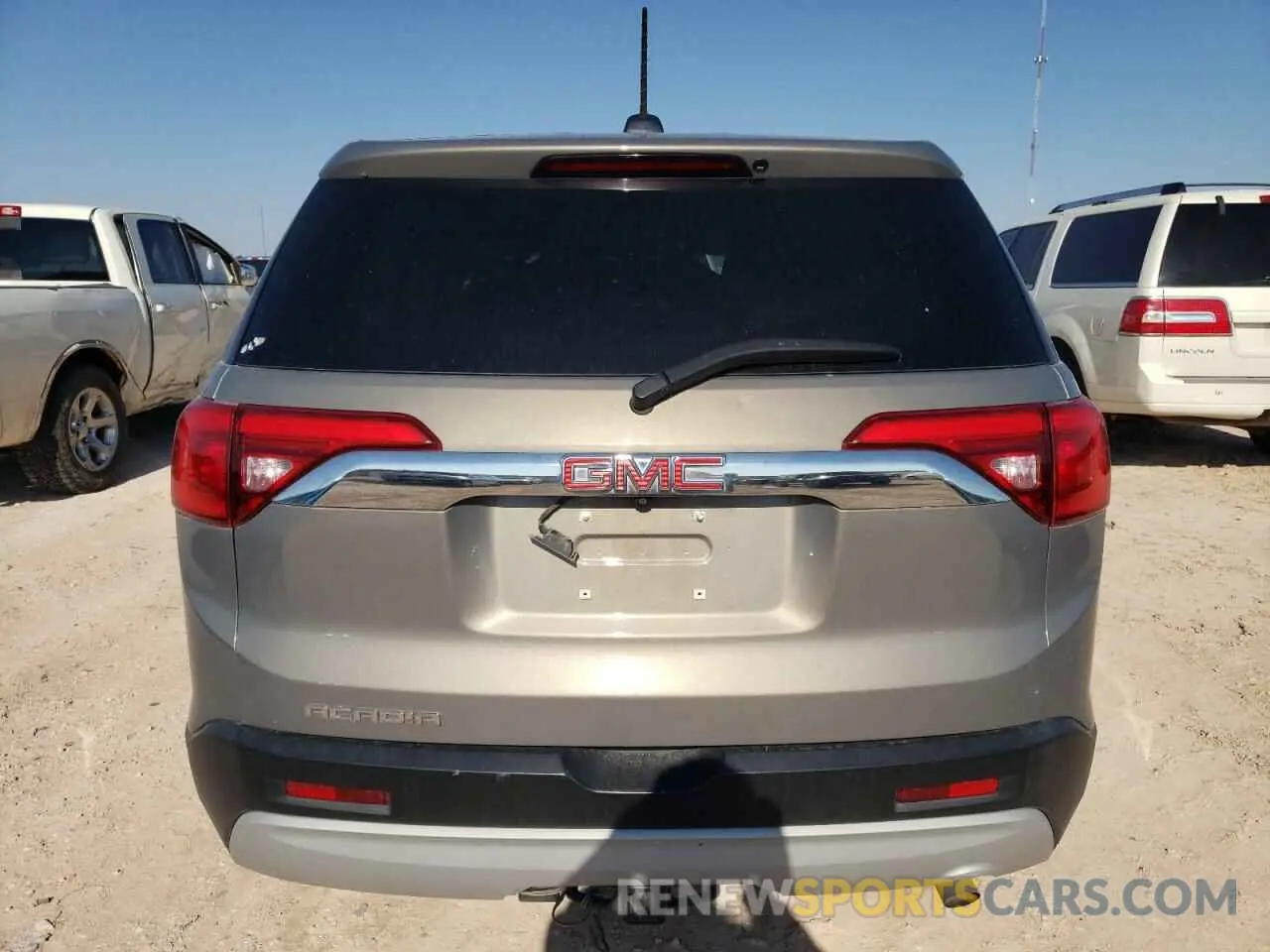 6 Photograph of a damaged car 1GKKNKLAXKZ157824 GMC ACADIA 2019