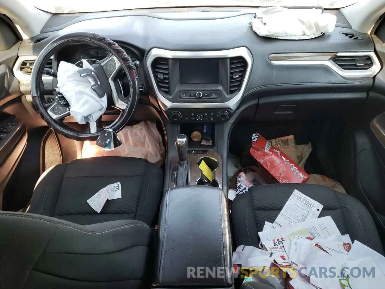 8 Photograph of a damaged car 1GKKNKLAXKZ157824 GMC ACADIA 2019