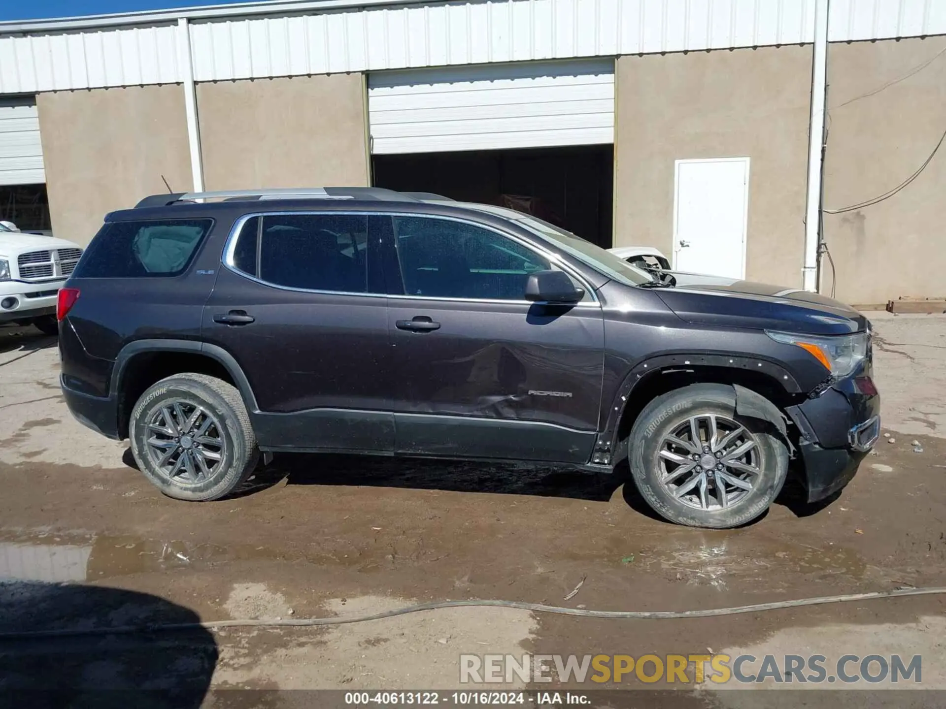 13 Photograph of a damaged car 1GKKNLLA1KZ115922 GMC ACADIA 2019