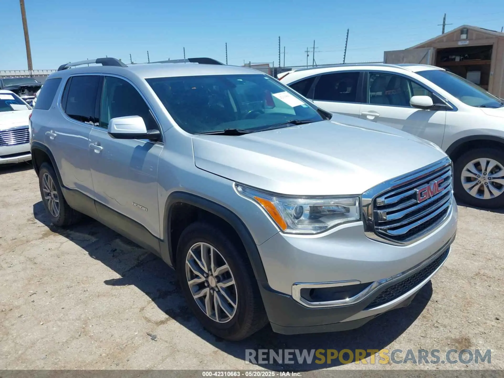 1 Photograph of a damaged car 1GKKNLLA1KZ269417 GMC ACADIA 2019