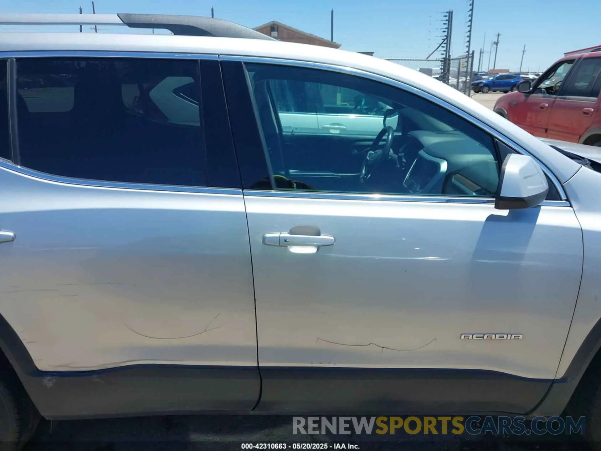 13 Photograph of a damaged car 1GKKNLLA1KZ269417 GMC ACADIA 2019
