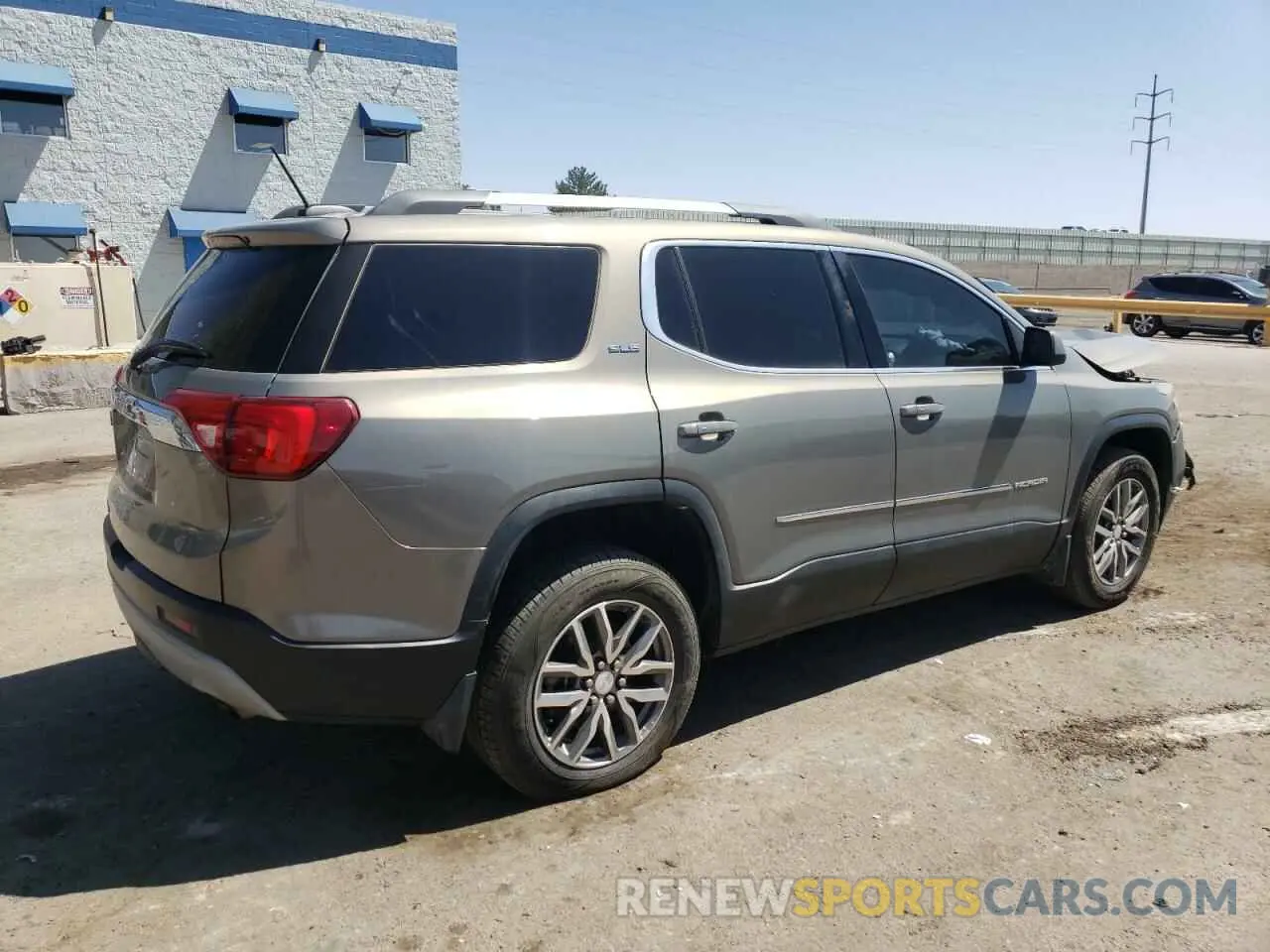 3 Photograph of a damaged car 1GKKNLLA2KZ230352 GMC ACADIA 2019