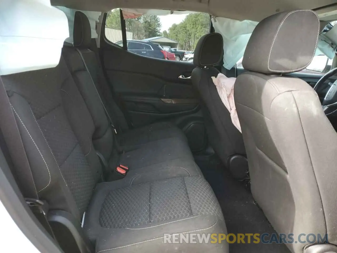 11 Photograph of a damaged car 1GKKNLLA2KZ253114 GMC ACADIA 2019