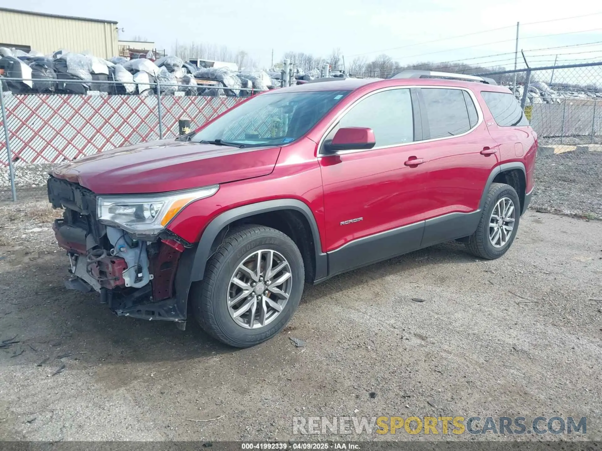 2 Photograph of a damaged car 1GKKNLLA4KZ250084 GMC ACADIA 2019
