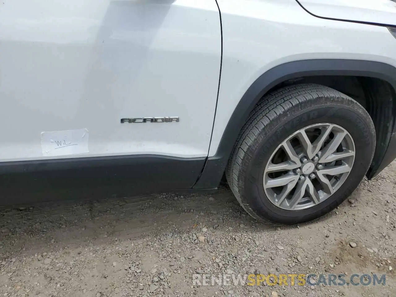 13 Photograph of a damaged car 1GKKNLLA5KZ209172 GMC ACADIA 2019