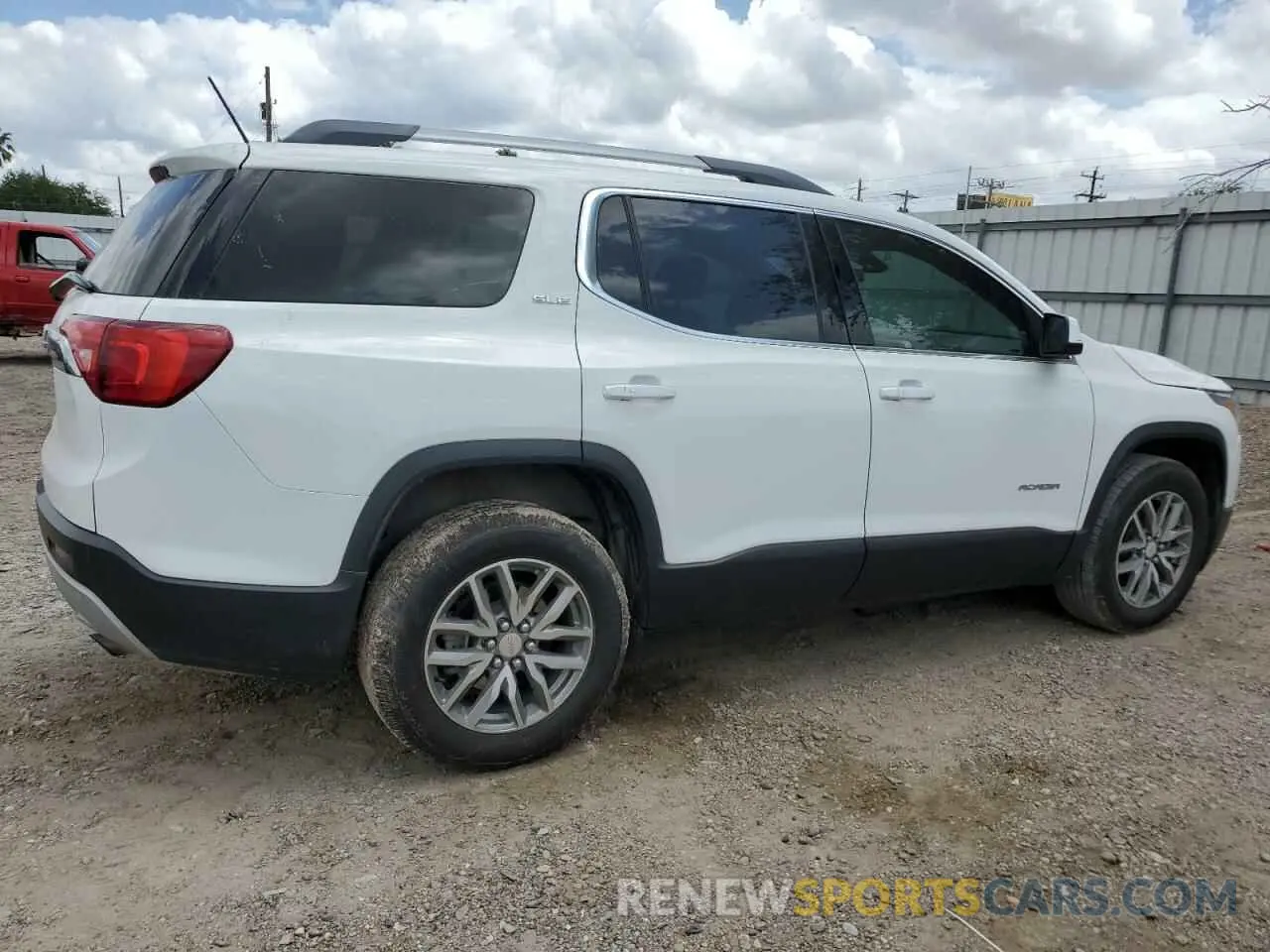 3 Photograph of a damaged car 1GKKNLLA5KZ209172 GMC ACADIA 2019
