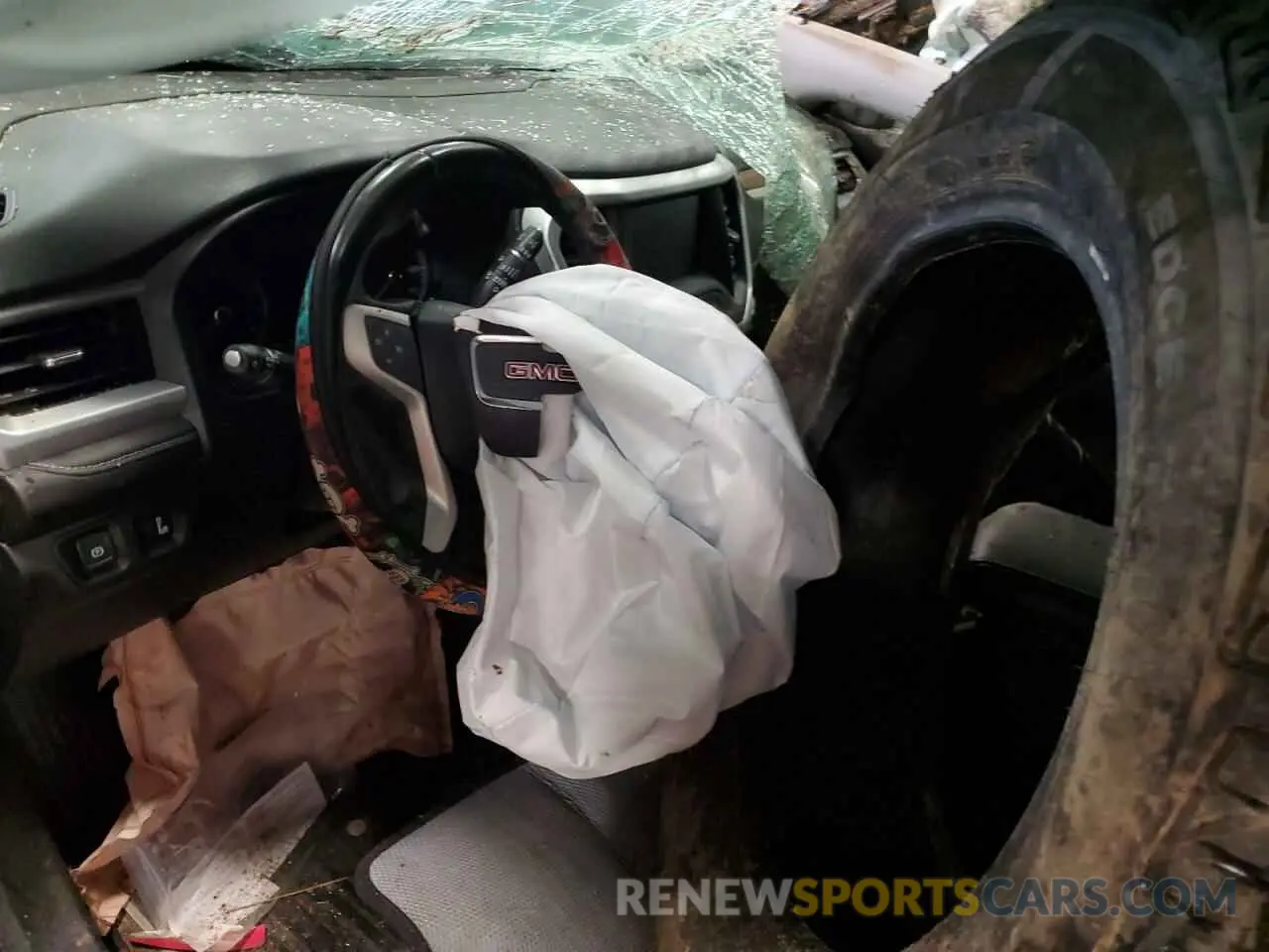 8 Photograph of a damaged car 1GKKNLLA7KZ153798 GMC ACADIA 2019