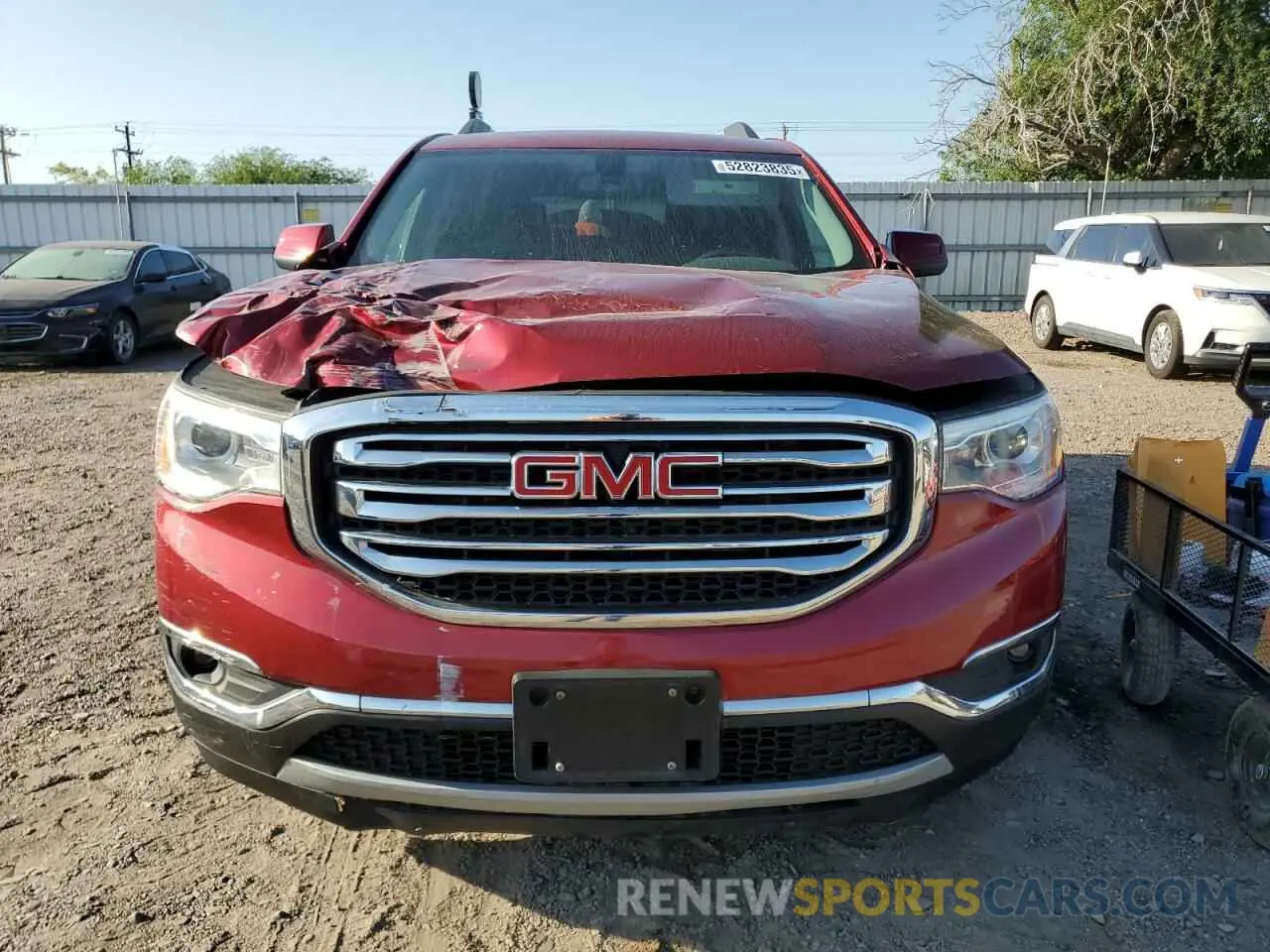 5 Photograph of a damaged car 1GKKNLLA9KZ229862 GMC ACADIA 2019