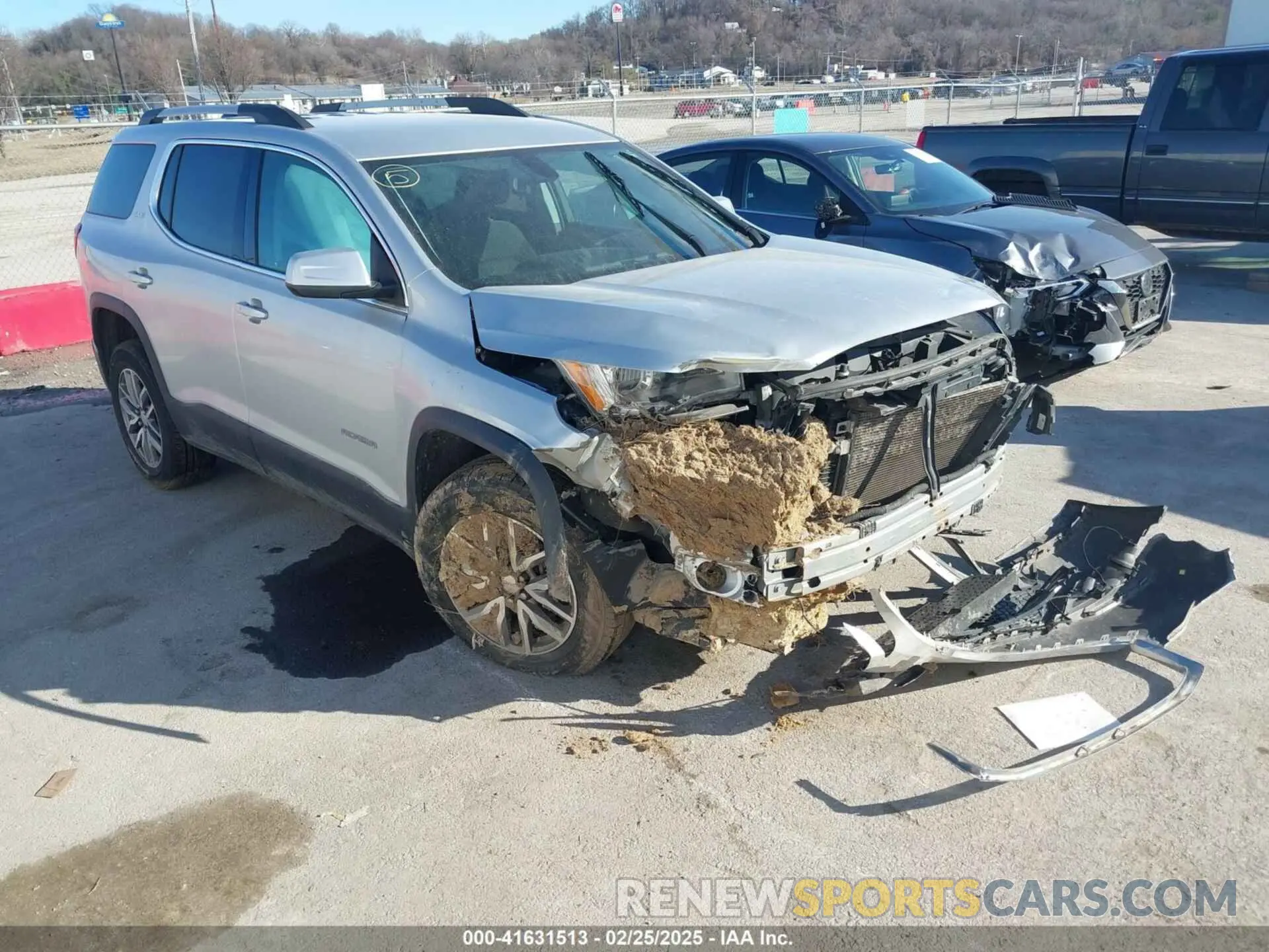 1 Photograph of a damaged car 1GKKNLLS0KZ123275 GMC ACADIA 2019