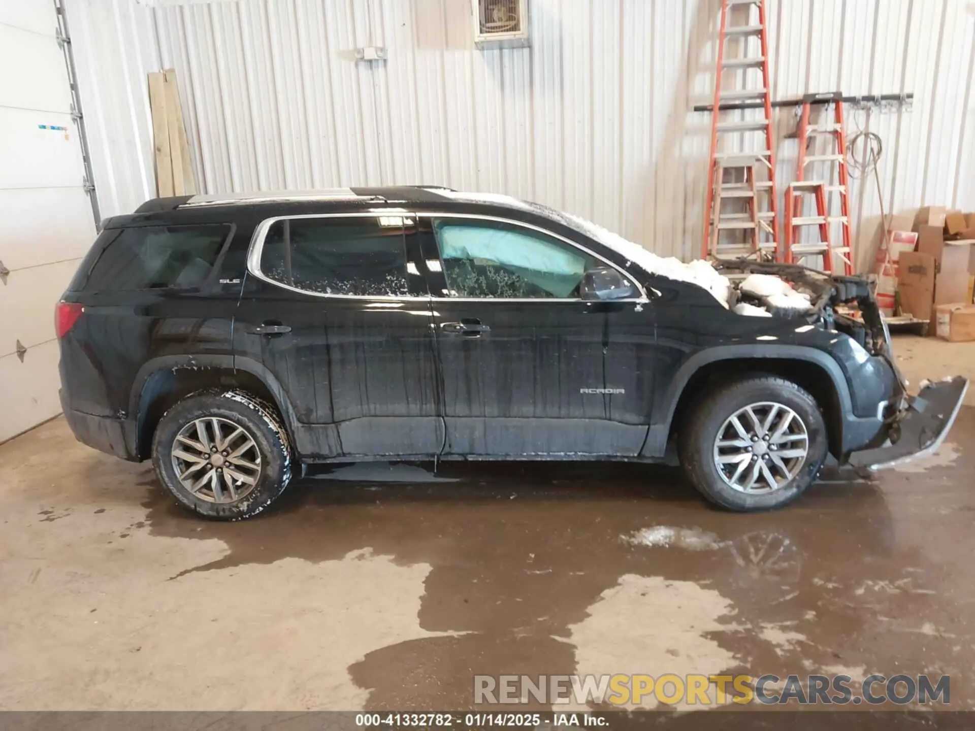 13 Photograph of a damaged car 1GKKNLLS2KZ294626 GMC ACADIA 2019