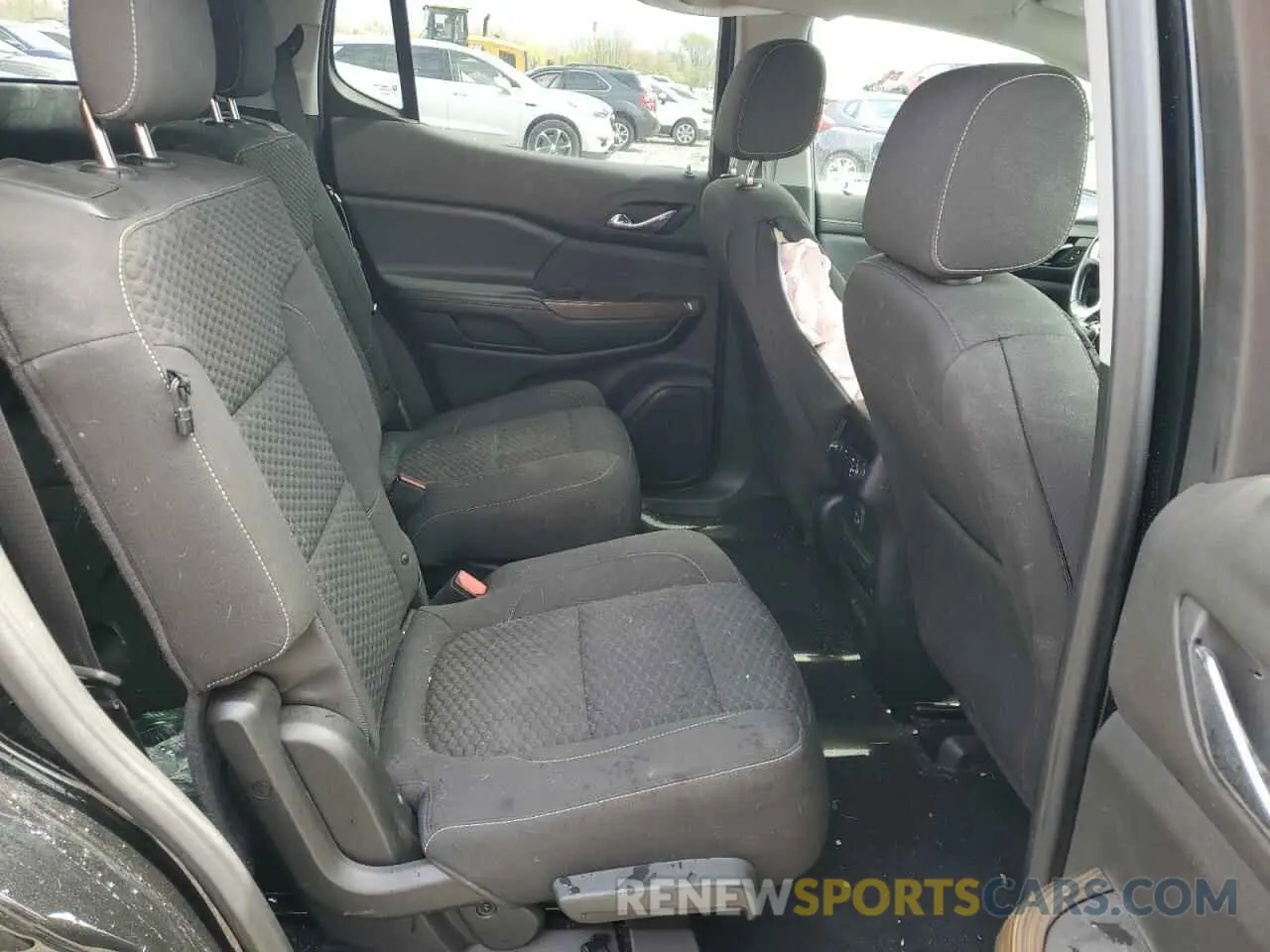 11 Photograph of a damaged car 1GKKNLLS3KZ289063 GMC ACADIA 2019