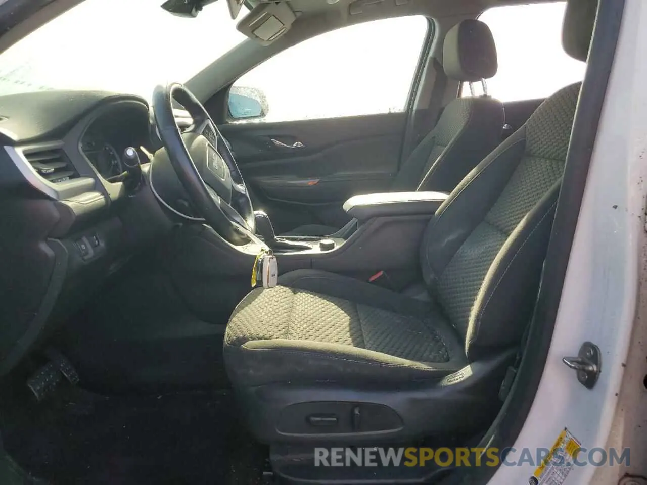 7 Photograph of a damaged car 1GKKNLLS6KZ258339 GMC ACADIA 2019