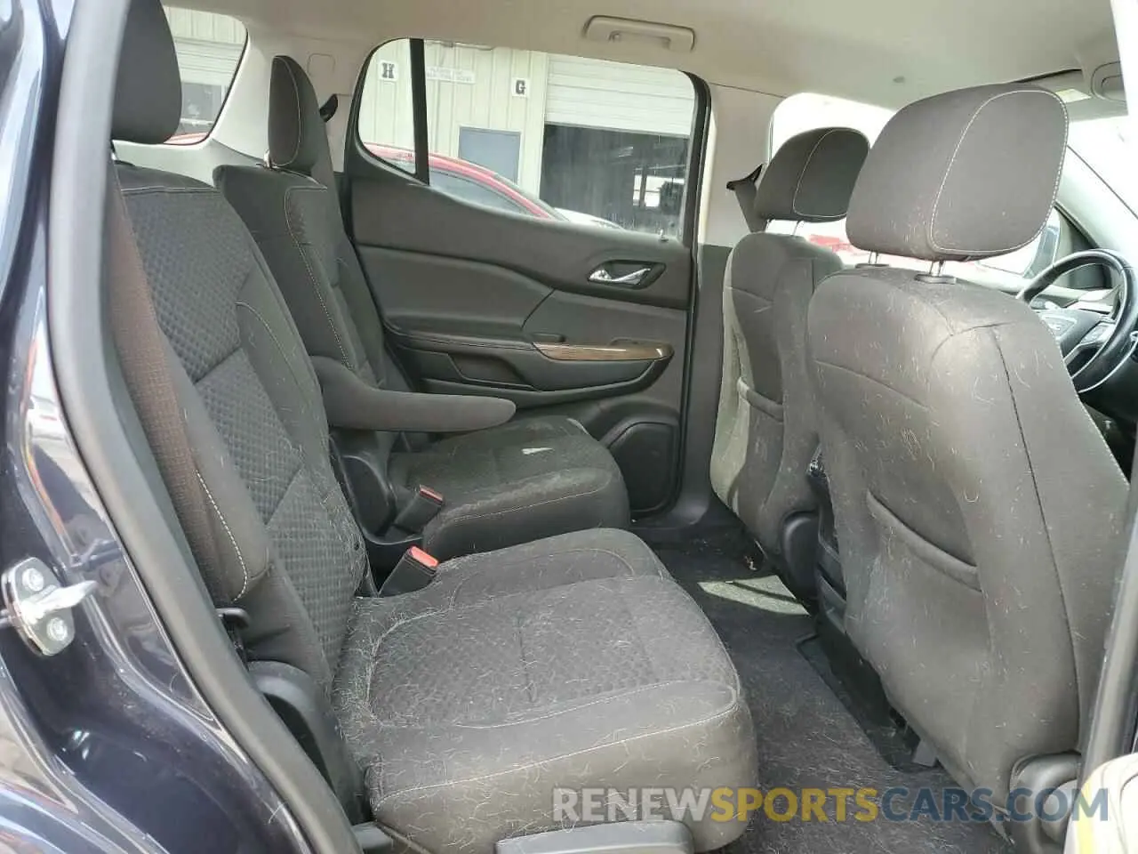 12 Photograph of a damaged car 1GKKNLLS7KZ223020 GMC ACADIA 2019