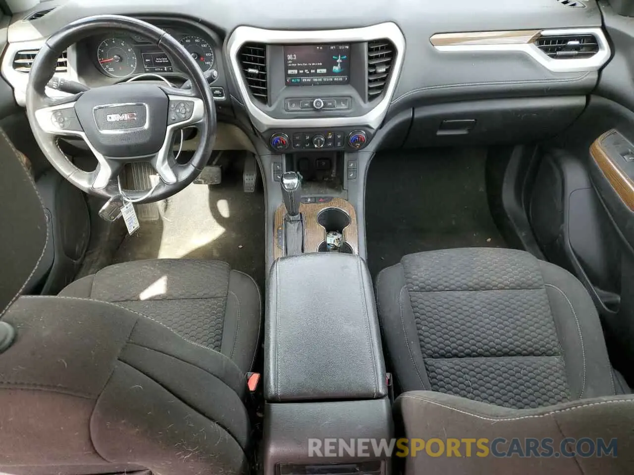 8 Photograph of a damaged car 1GKKNLLS7KZ223020 GMC ACADIA 2019