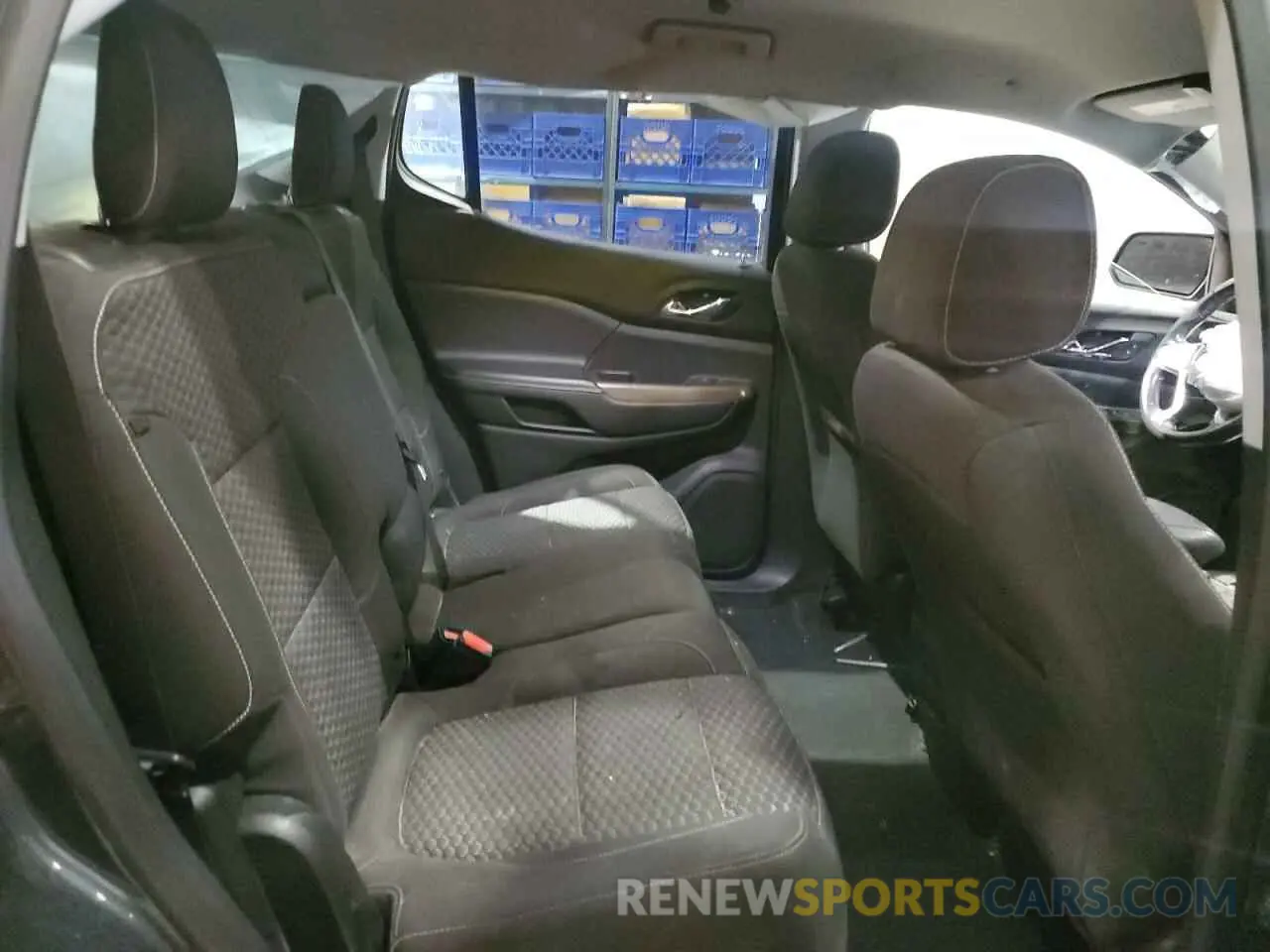 11 Photograph of a damaged car 1GKKNLLS8KZ226282 GMC ACADIA 2019