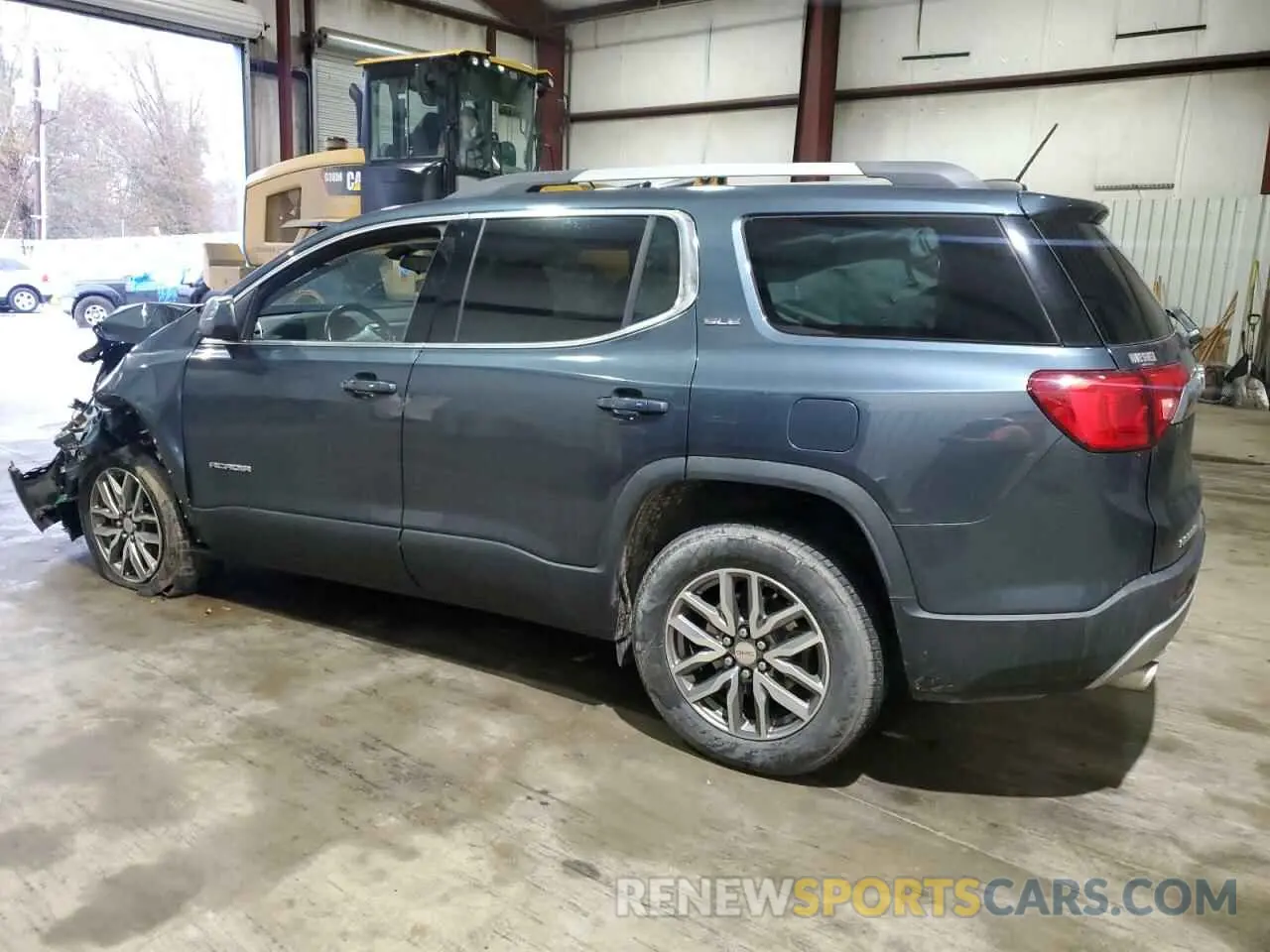 2 Photograph of a damaged car 1GKKNLLS8KZ226282 GMC ACADIA 2019