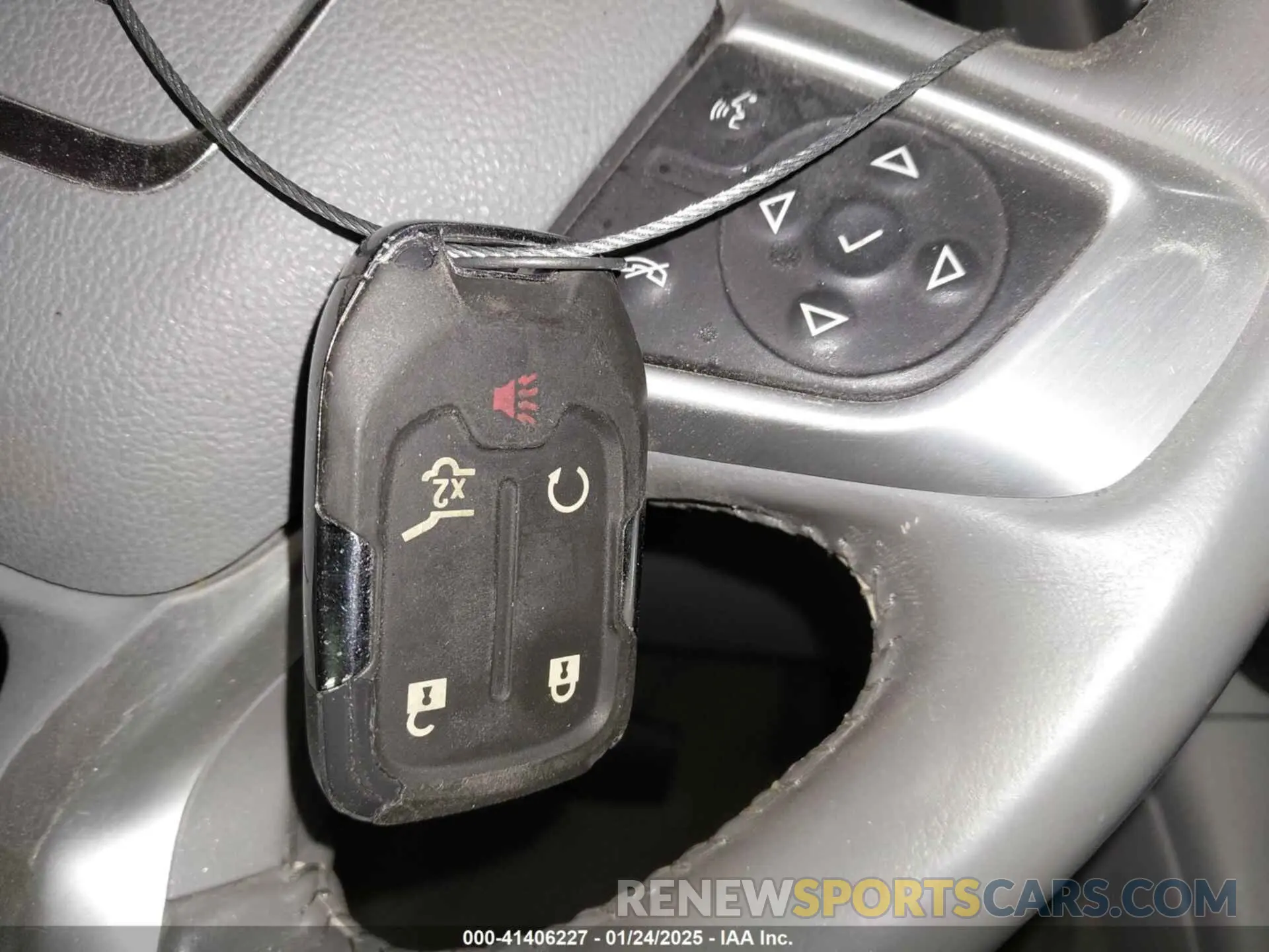 11 Photograph of a damaged car 1GKKNLLS9KZ190151 GMC ACADIA 2019