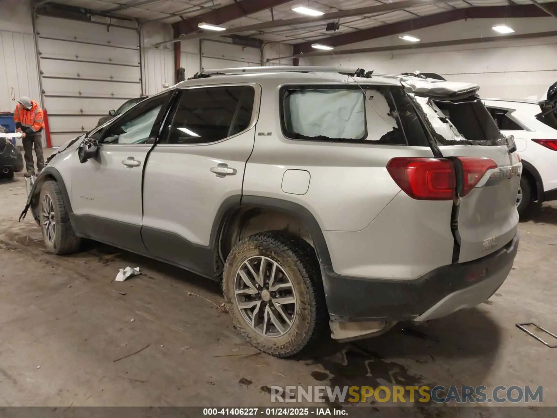 3 Photograph of a damaged car 1GKKNLLS9KZ190151 GMC ACADIA 2019