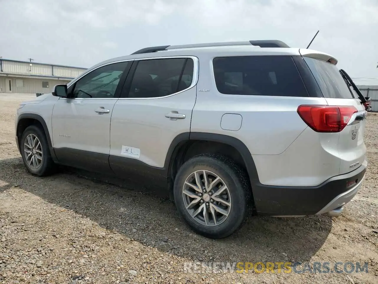 2 Photograph of a damaged car 1GKKNLLS9KZ208468 GMC ACADIA 2019