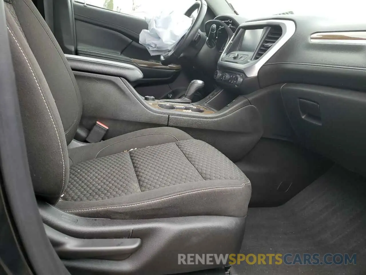 10 Photograph of a damaged car 1GKKNLLSXKZ218488 GMC ACADIA 2019
