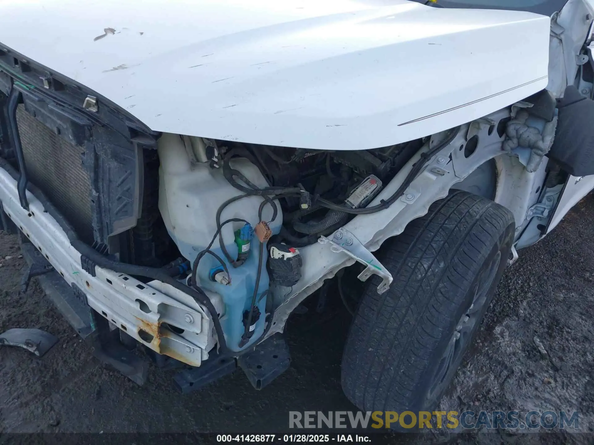 6 Photograph of a damaged car 1GKKNMLS0KZ125632 GMC ACADIA 2019