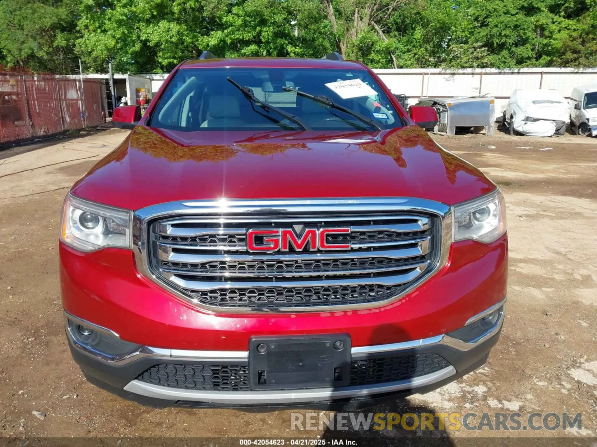12 Photograph of a damaged car 1GKKNMLS0KZ140728 GMC ACADIA 2019