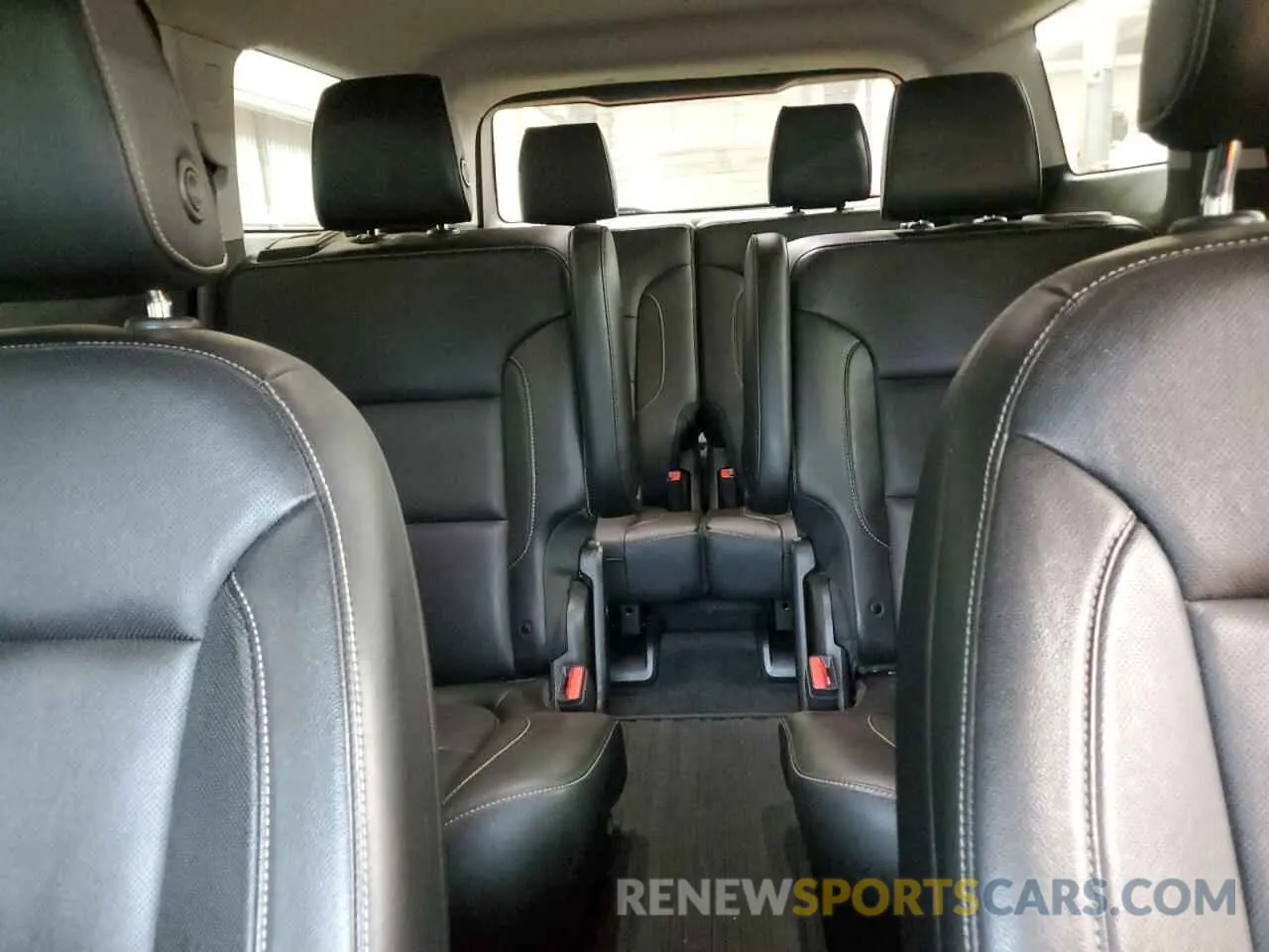 10 Photograph of a damaged car 1GKKNMLS0KZ140809 GMC ACADIA 2019