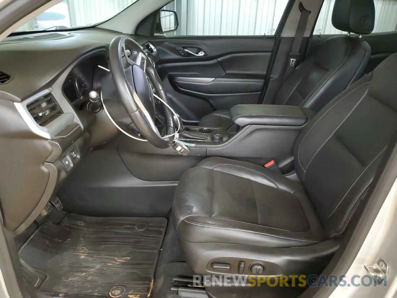 7 Photograph of a damaged car 1GKKNMLS0KZ140809 GMC ACADIA 2019