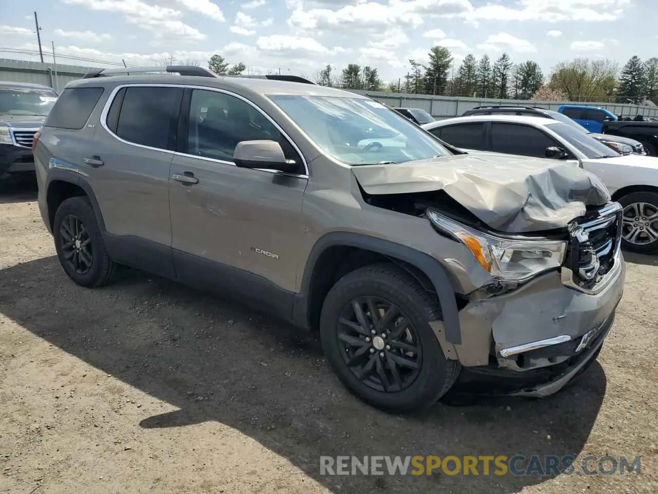 4 Photograph of a damaged car 1GKKNMLS0KZ206856 GMC ACADIA 2019
