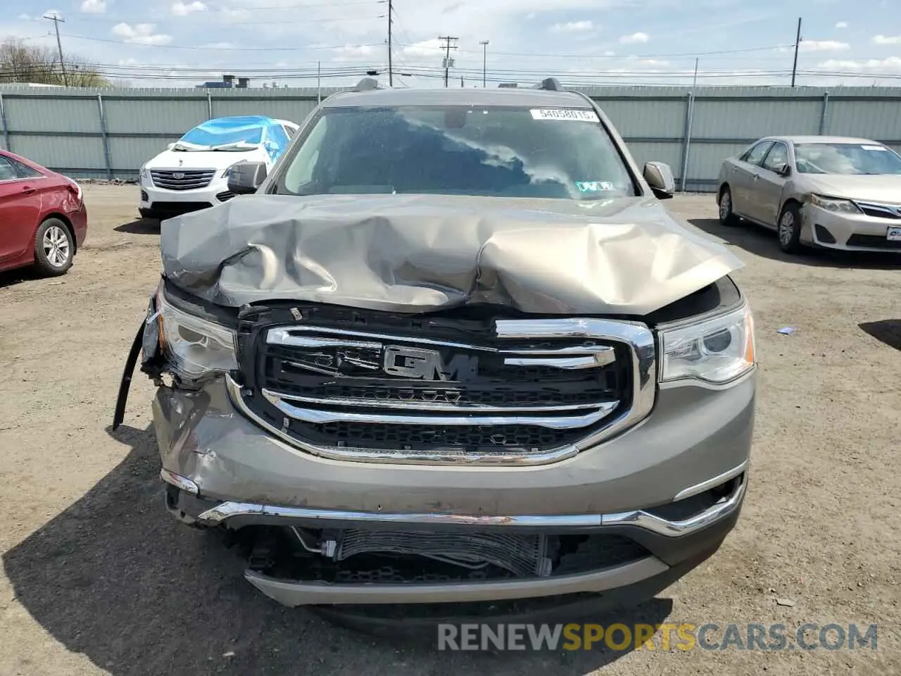 5 Photograph of a damaged car 1GKKNMLS0KZ206856 GMC ACADIA 2019