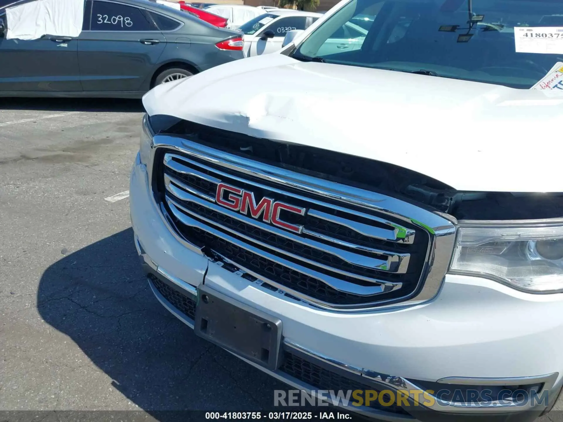 6 Photograph of a damaged car 1GKKNMLS0KZ235497 GMC ACADIA 2019
