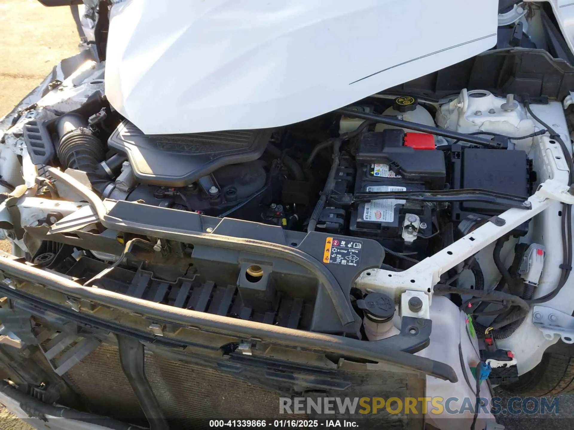 10 Photograph of a damaged car 1GKKNMLS0KZ243423 GMC ACADIA 2019