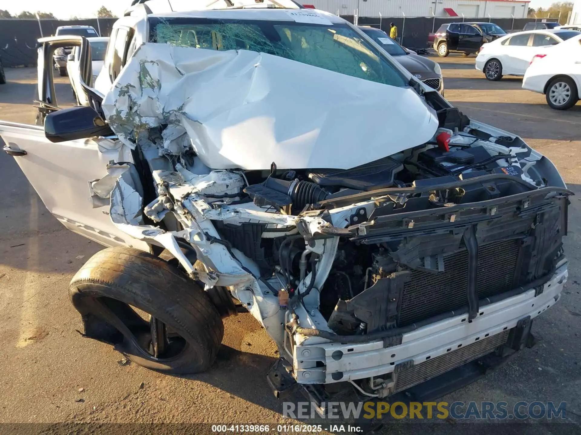 6 Photograph of a damaged car 1GKKNMLS0KZ243423 GMC ACADIA 2019