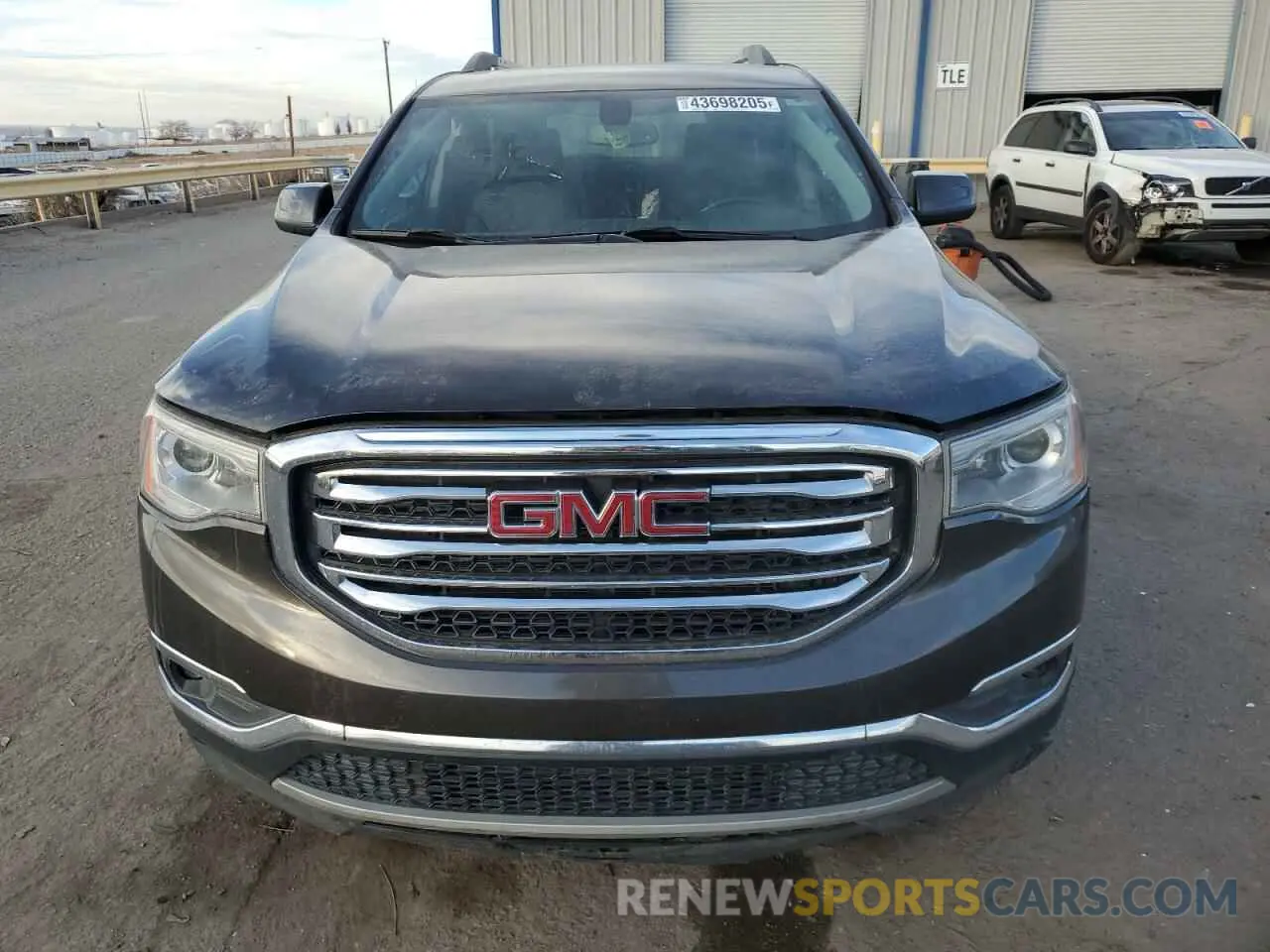 5 Photograph of a damaged car 1GKKNMLS1KZ139247 GMC ACADIA 2019