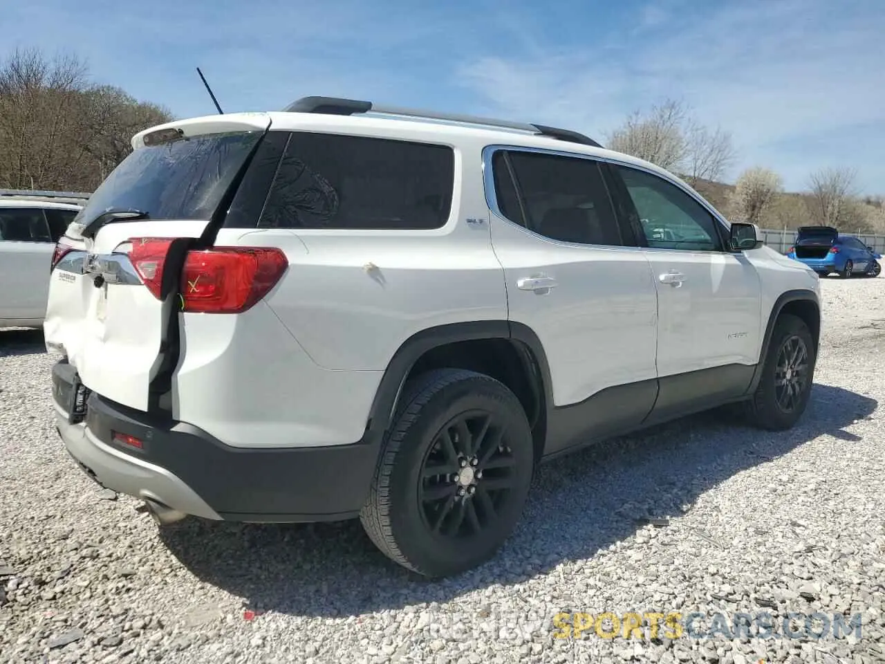 3 Photograph of a damaged car 1GKKNMLS1KZ171549 GMC ACADIA 2019