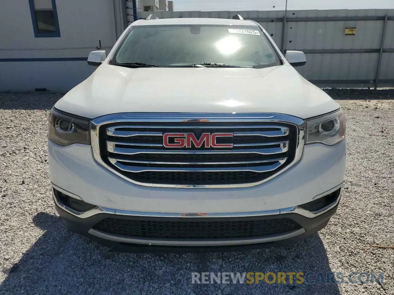 5 Photograph of a damaged car 1GKKNMLS1KZ171549 GMC ACADIA 2019