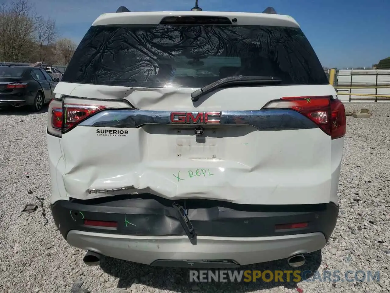 6 Photograph of a damaged car 1GKKNMLS1KZ171549 GMC ACADIA 2019