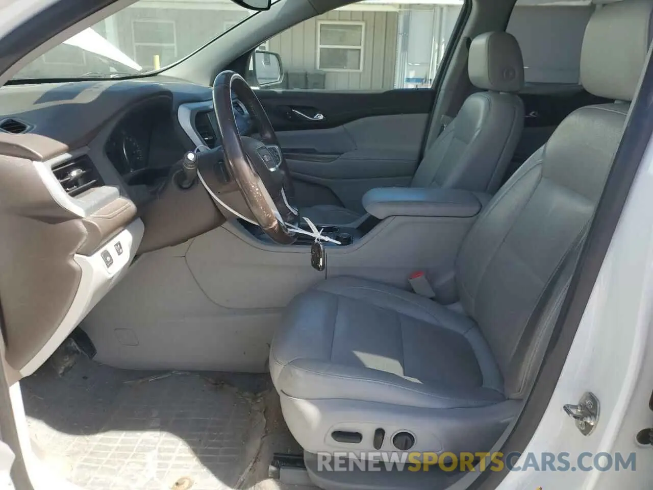 7 Photograph of a damaged car 1GKKNMLS1KZ171549 GMC ACADIA 2019